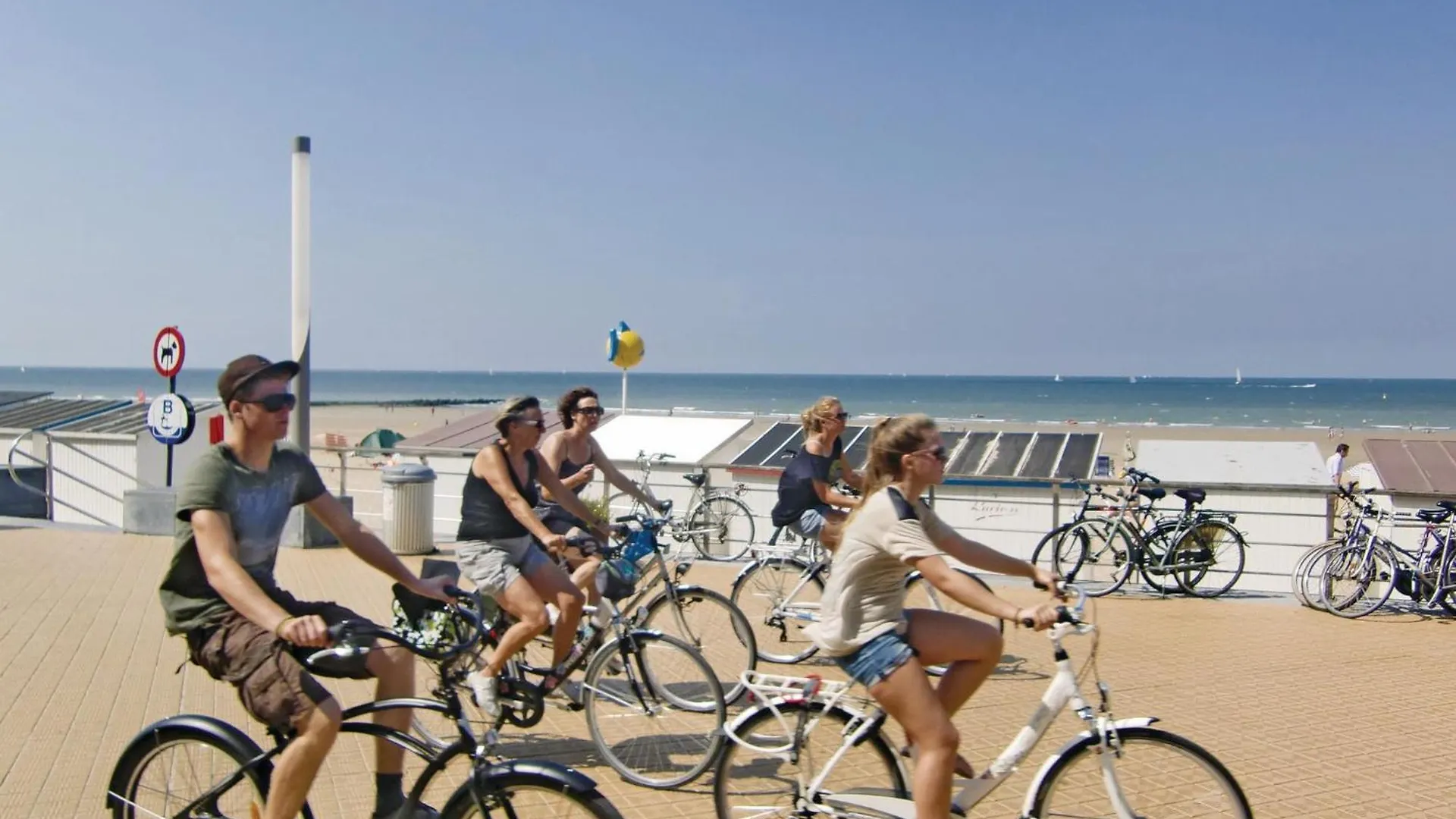 Res, Chateau Les Dunes Ref, 39 Οστένδη 0*,  Βέλγιο